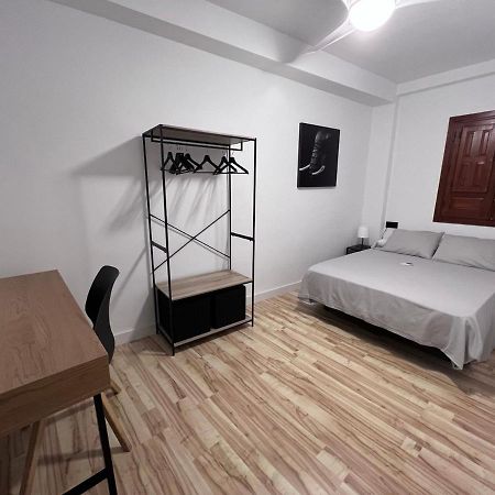 Apartamento Con Patio Para 4 En El Casco Historico 코르도바 외부 사진